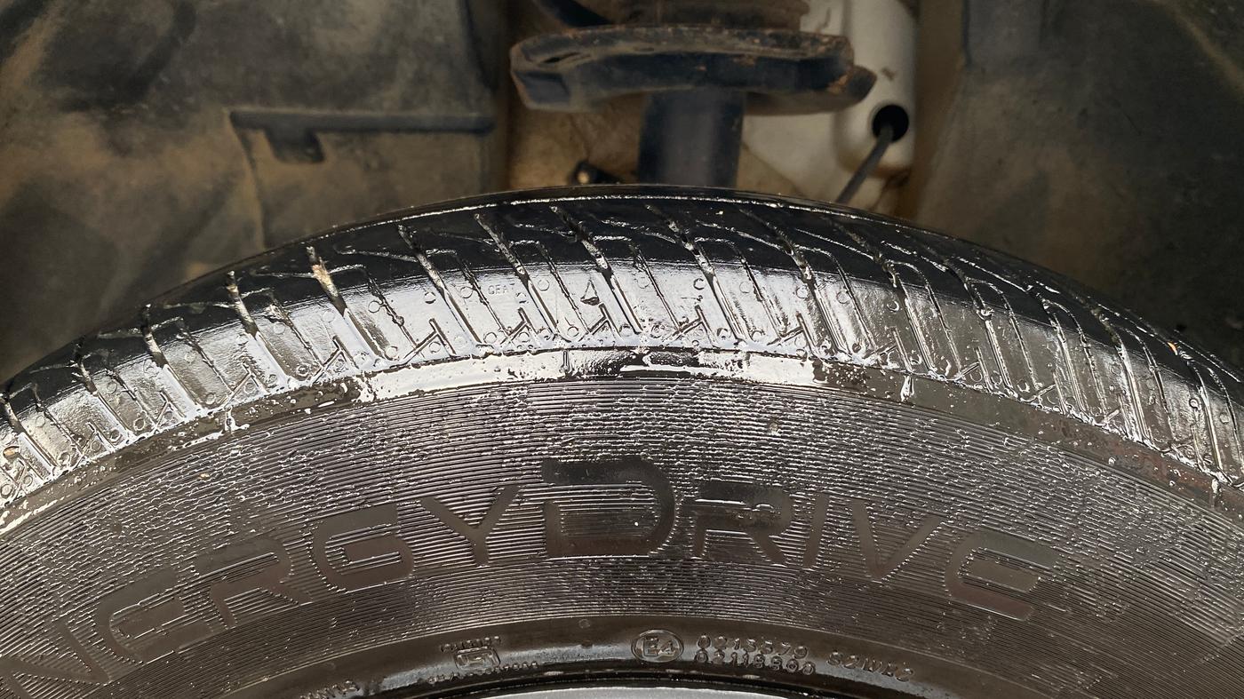2024 Tata PUNCH ADVENTURE MT CNG , CNG, Manual, 31,404 km, Left Front Tyre Tread