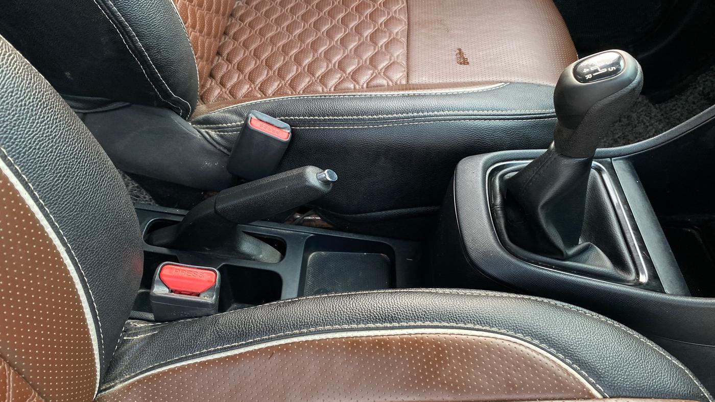 2024 Tata PUNCH ADVENTURE MT CNG , CNG, Manual, 31,404 km, Gear Lever