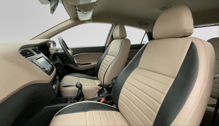 2017 Hyundai Elite i20 ASTA 1.2, Petrol, Manual, 41,147 km, Right Side Front Door Cabin
