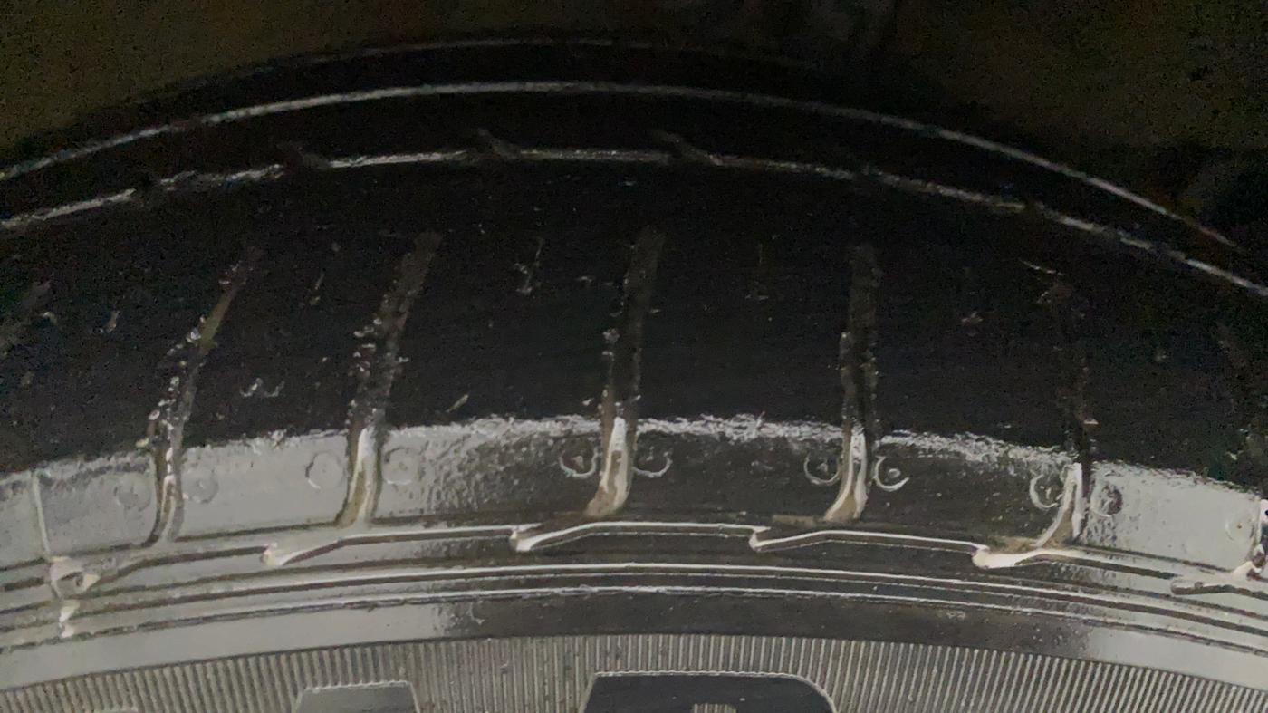 2018 Maruti Ciaz ZETA 1.5 SHVS MT PETROL, Petrol, Manual, 62,709 km, Right Rear Tyre Tread