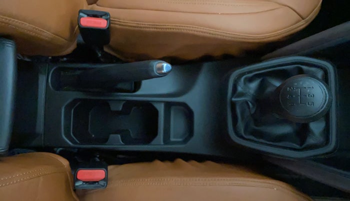 2024 Maruti Grand Vitara DELTA SMART HYBRID, Petrol, Manual, 34,308 km, Gear Lever