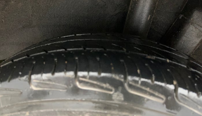 2014 Hyundai Grand i10 MAGNA 1.2 KAPPA VTVT, Petrol, Manual, 72,212 km, Left Rear Tyre Tread