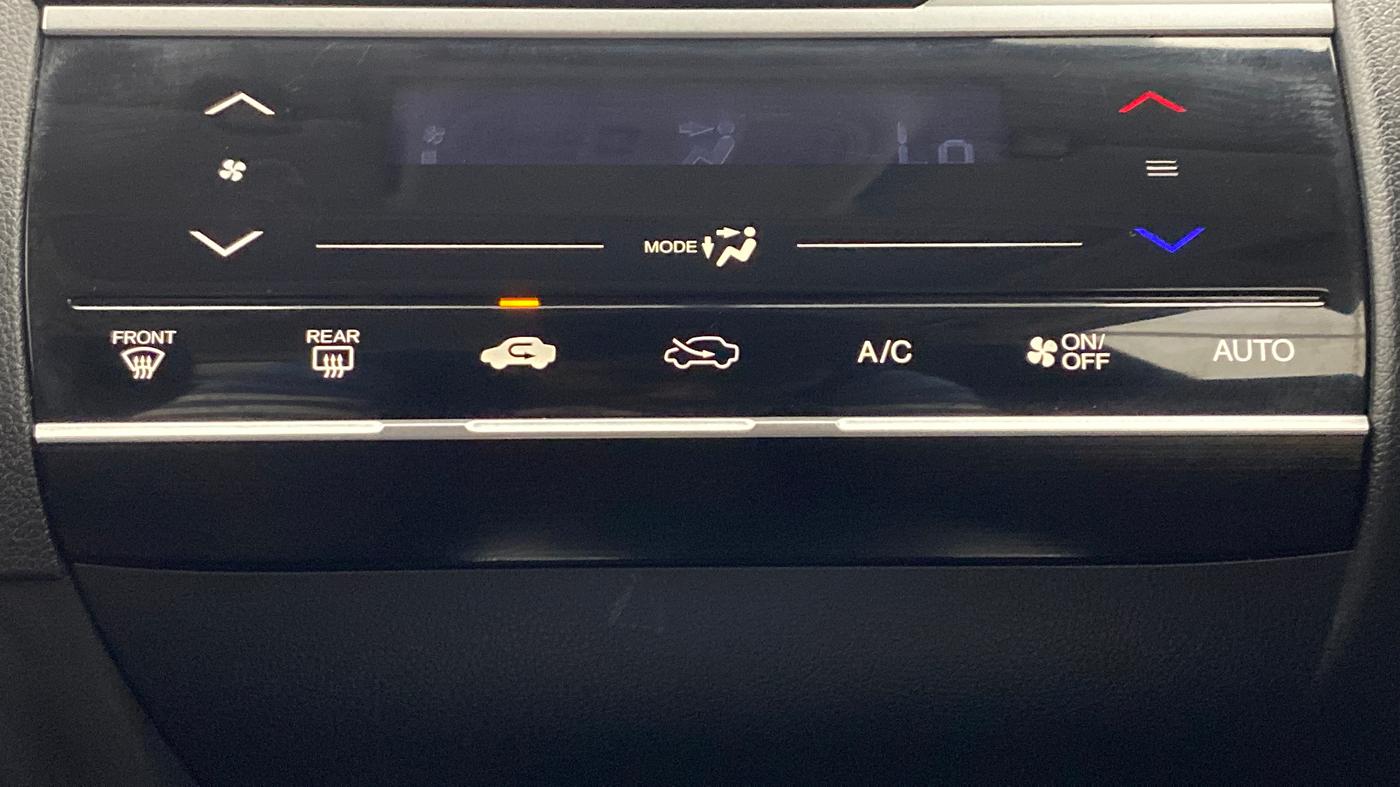 2019 Honda WR-V 1.2 i-VTEC VX MT, Petrol, Manual, 15,680 km, Automatic Climate Control