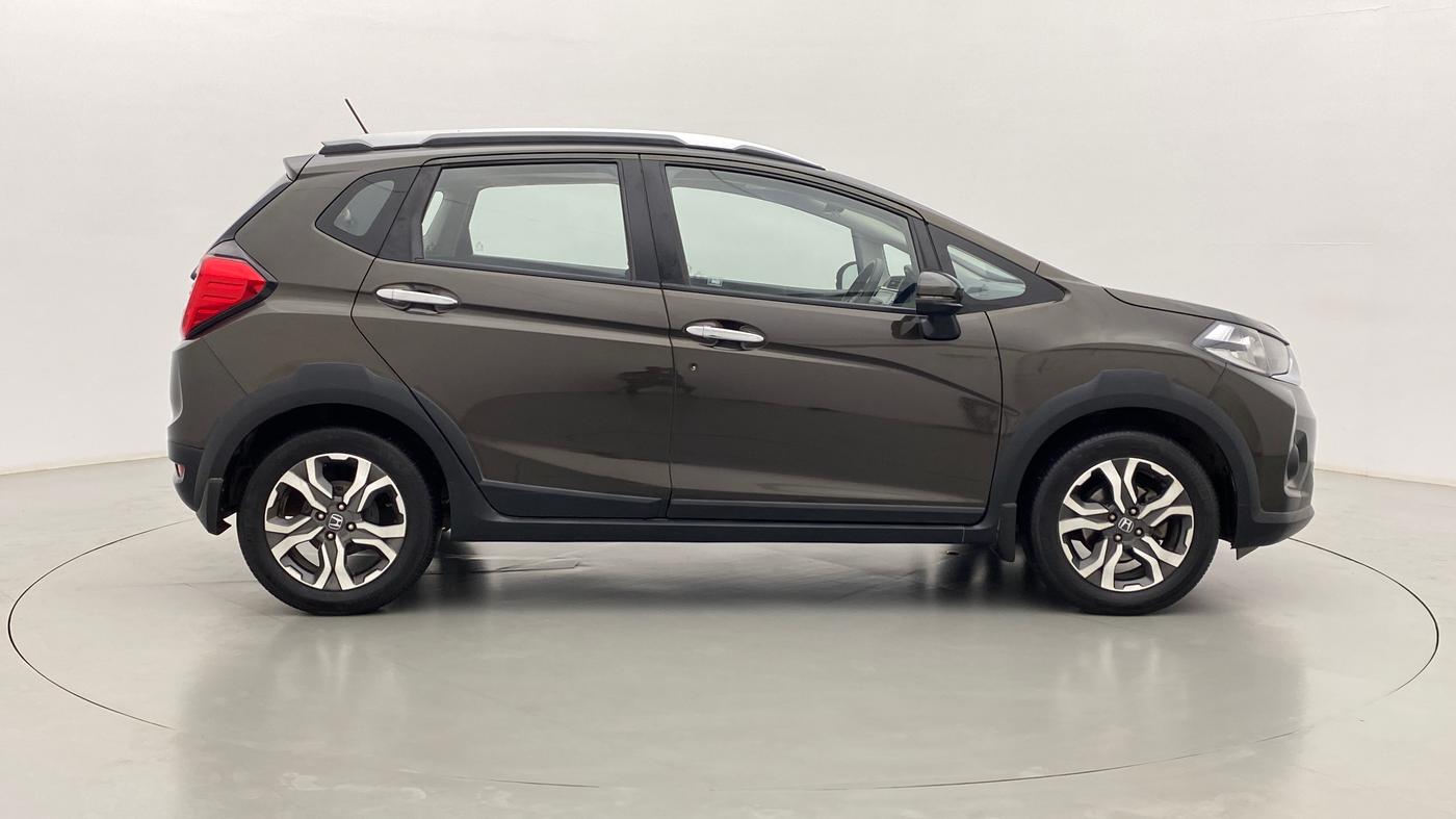 2019 Honda WR-V 1.2 i-VTEC VX MT, Petrol, Manual, 15,680 km, Right Side View