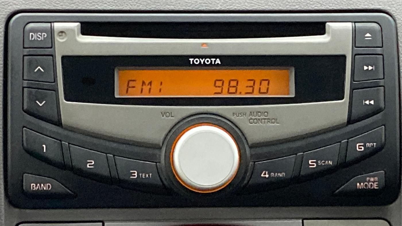 2011 Toyota Etios V, Petrol, Manual, 87,194 km, Infotainment System