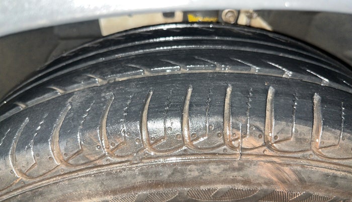 2019 Ford Ecosport TREND 1.5L PETROL, Petrol, Manual, 31,960 km, Left Front Tyre Tread