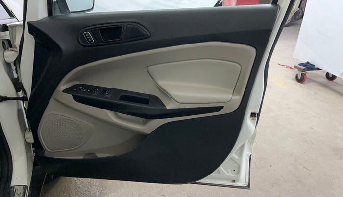2019 Ford Ecosport TREND 1.5L PETROL, Petrol, Manual, 31,960 km, Driver Side Door Panels Control
