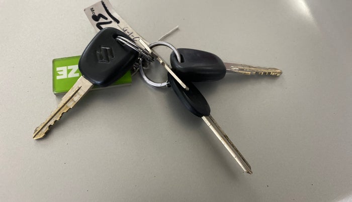 2018 Maruti Wagon R 1.0 LXI, Petrol, Manual, 44,431 km, Key Close Up