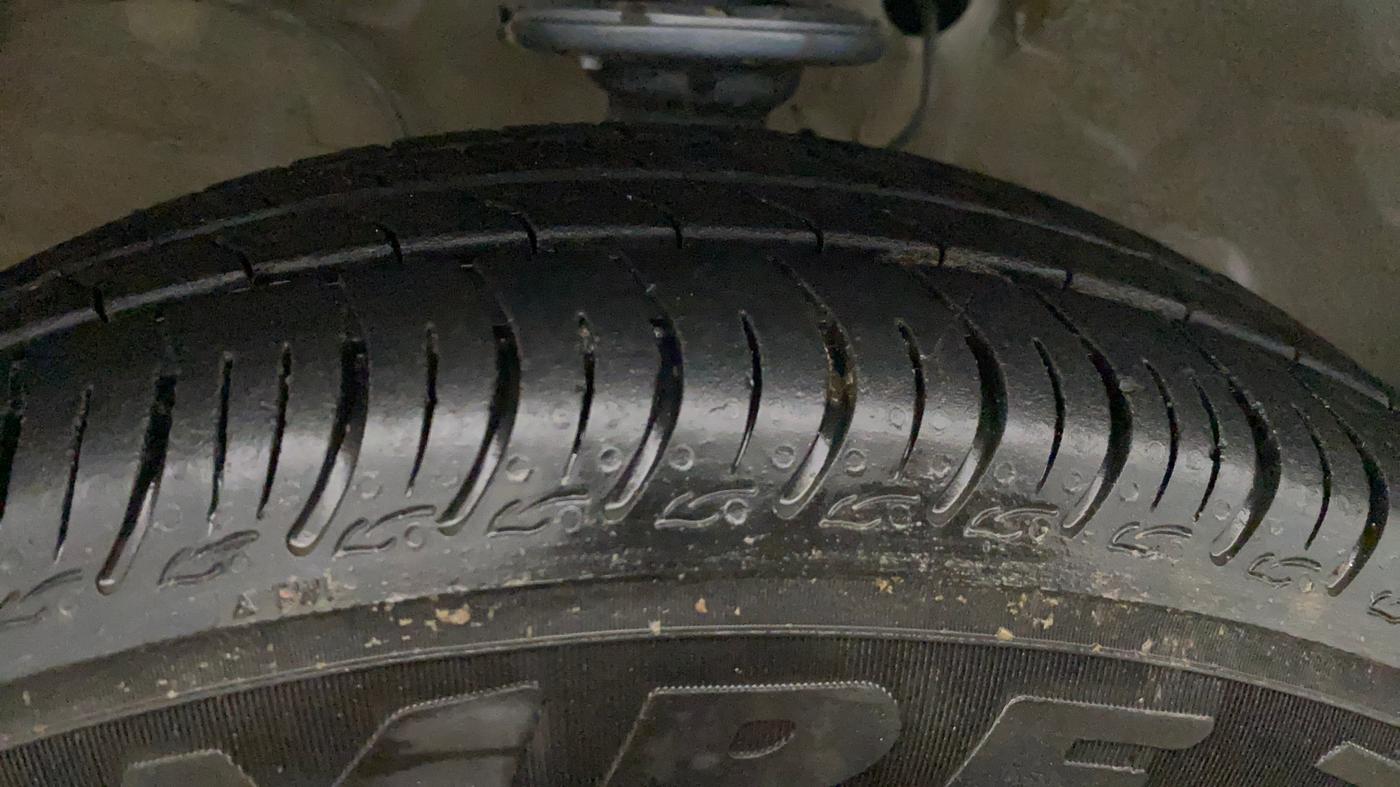 2021 Maruti S PRESSO VXI, Petrol, Manual, 99,808 km, Left Front Tyre Tread