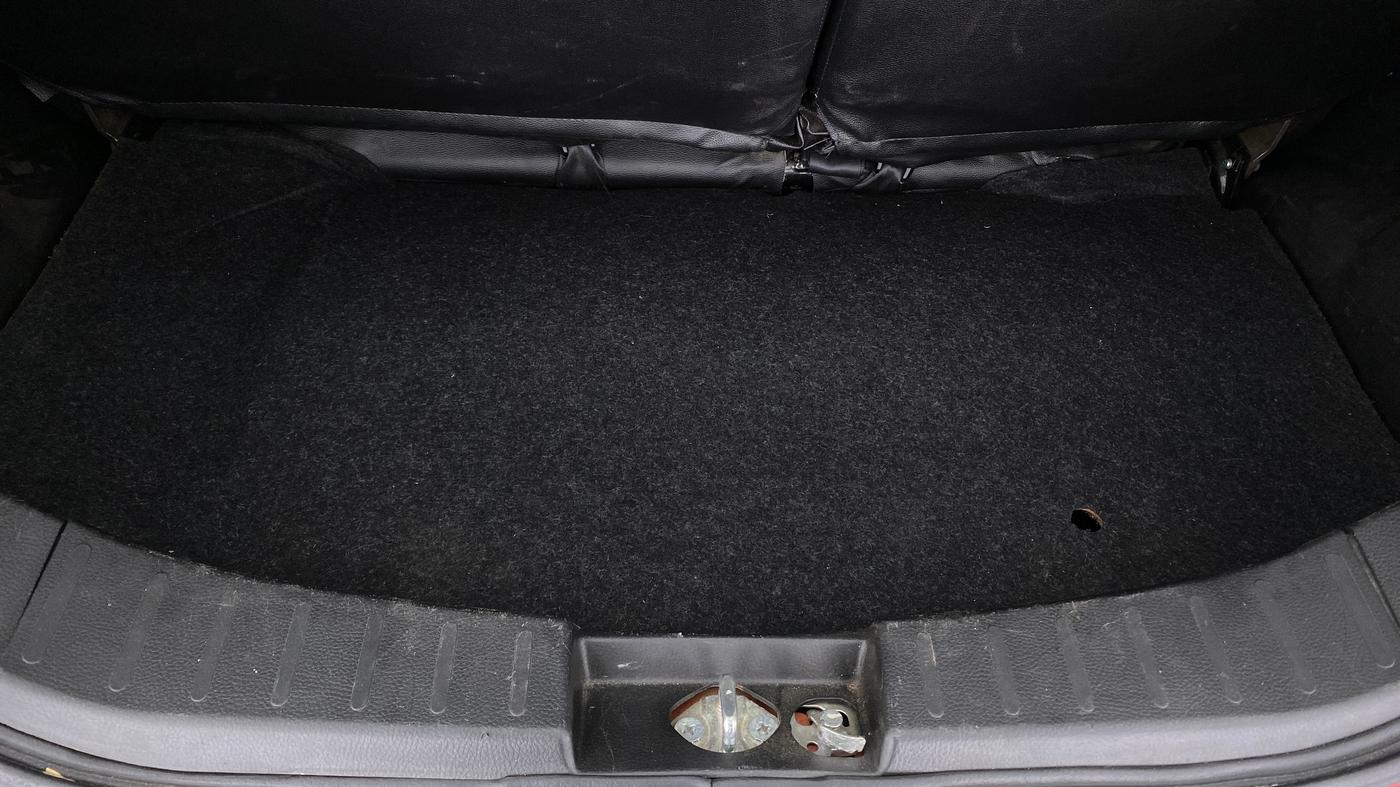 2016 Maruti Wagon R 1.0 VXI, Petrol, Manual, 10,831 km, Boot Inside