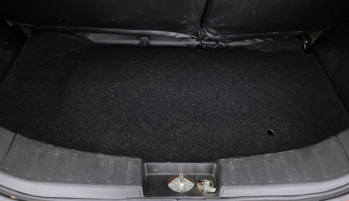 2016 Maruti Wagon R 1.0 VXI, Petrol, Manual, 10,831 km, Boot Inside