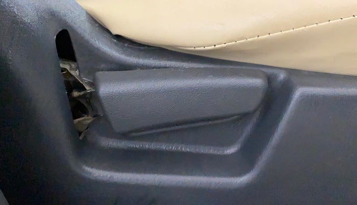 2015 Maruti Alto K10 VXI, Petrol, Manual, 67,212 km, Driver Side Adjustment Panel