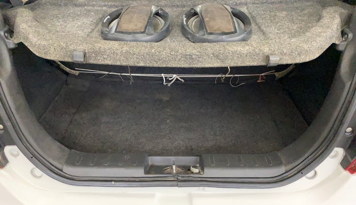 2015 Maruti Alto K10 VXI, Petrol, Manual, 67,212 km, Boot Inside