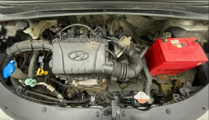 2016 Hyundai i10 SPORTZ 1.1, Petrol, Manual, 34,916 km, Open Bonet