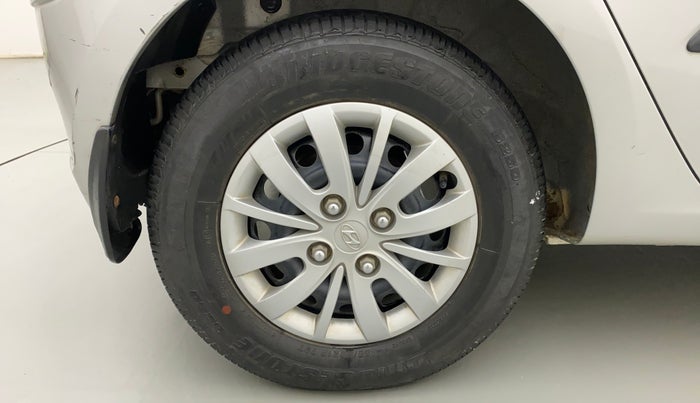 2016 Hyundai i10 SPORTZ 1.1, Petrol, Manual, 34,916 km, Right Rear Wheel