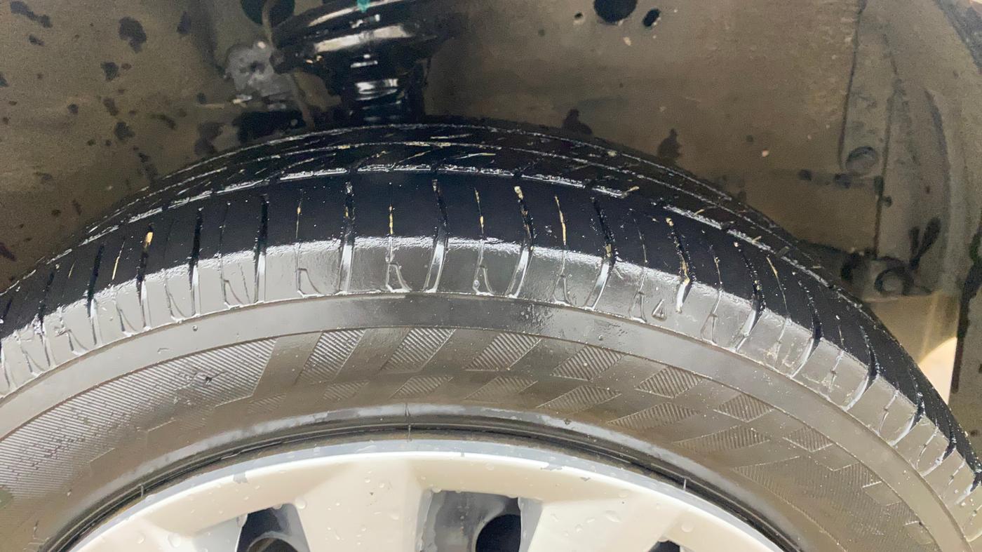 2018 Maruti Wagon R 1.0 VXI AMT, CNG, Automatic, 91,511 km, Right Front Tyre Tread