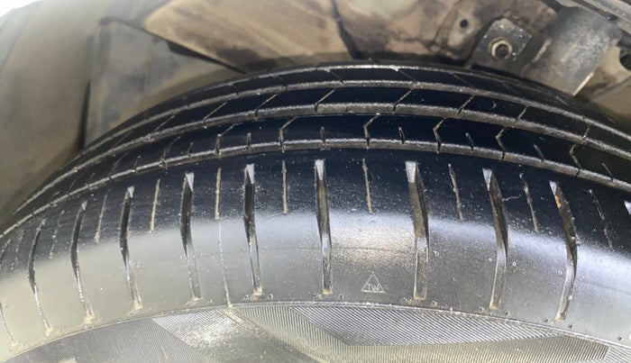 2021 Maruti Dzire ZXI AMT, Petrol, Automatic, 15,013 km, Left Front Tyre Tread
