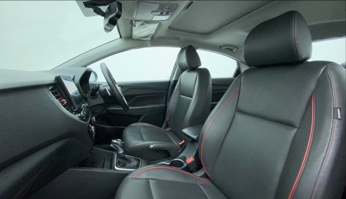2020 Hyundai Verna SX (O) 1.0 TURBO DCT, Petrol, Automatic, 54,410 km, Right Side Front Door Cabin
