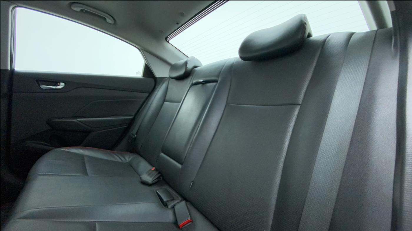 2020 Hyundai Verna SX (O) 1.0 TURBO DCT, Petrol, Automatic, 54,410 km, Right Side Rear Door Cabin