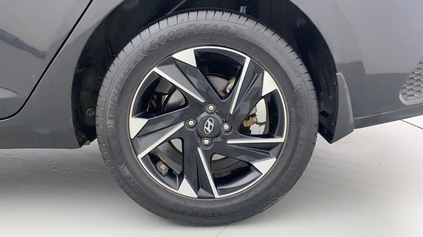 2020 Hyundai Verna SX (O) 1.0 TURBO DCT, Petrol, Automatic, 54,410 km, Left Rear Wheel
