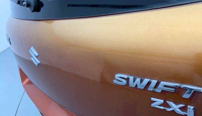 2010 Maruti Swift ZXI, Petrol, Manual, 77,733 km, Dicky (Boot door) - Slightly dented
