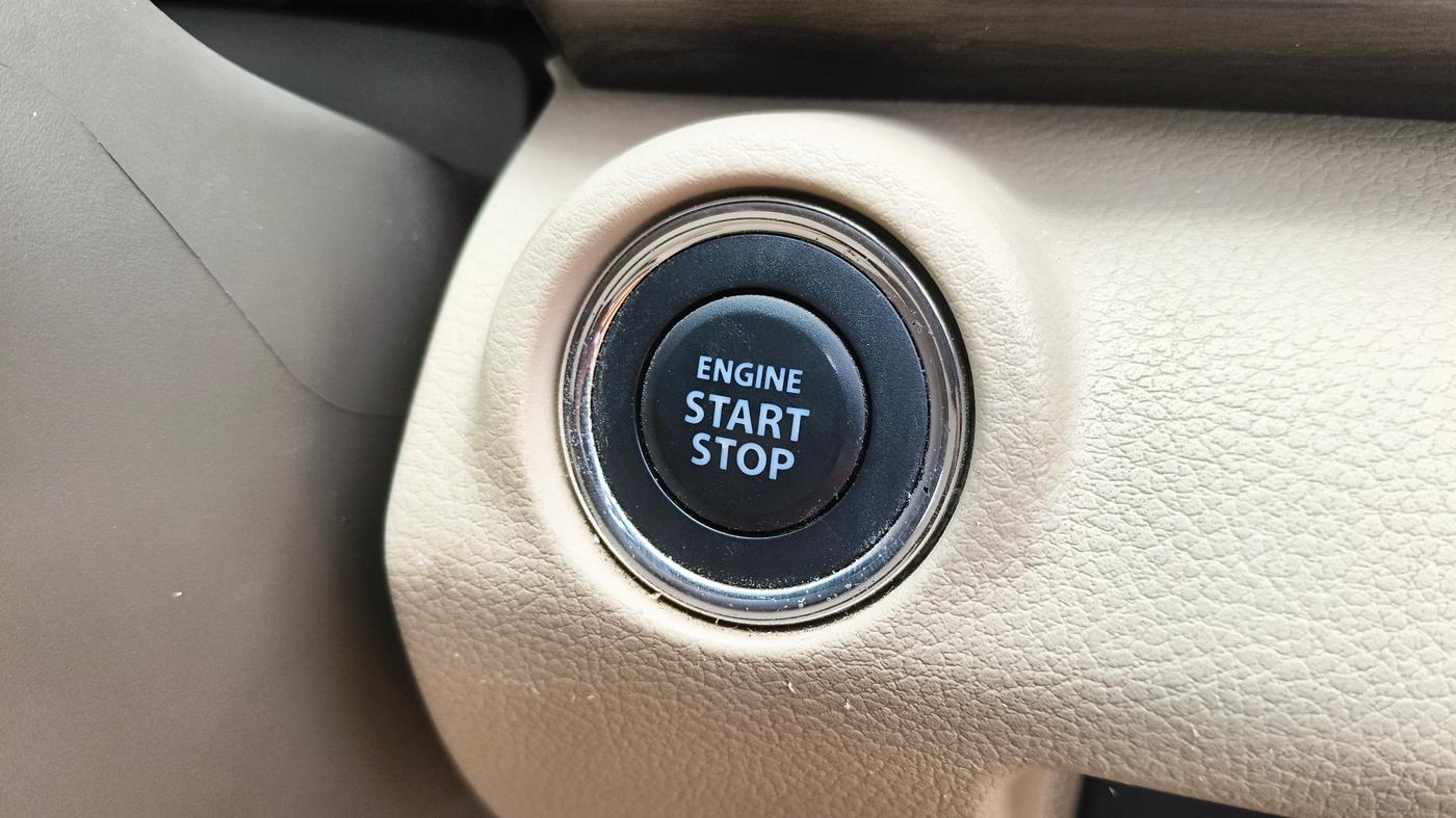 2019 Maruti Ertiga ZXI+ SHVS, Petrol, Manual, 87,404 km, Keyless Start/ Stop Button