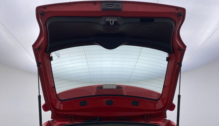 2015 Maruti Baleno ALPHA 1.2 K12, Petrol, Manual, 65,898 km, Boot Door Open