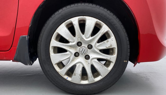 2015 Maruti Baleno ALPHA 1.2 K12, Petrol, Manual, 65,898 km, Right Front Wheel