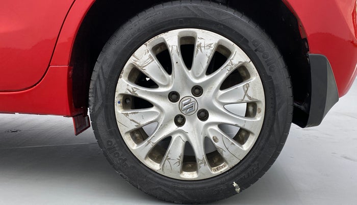 2015 Maruti Baleno ALPHA 1.2 K12, Petrol, Manual, 65,898 km, Left Rear Wheel
