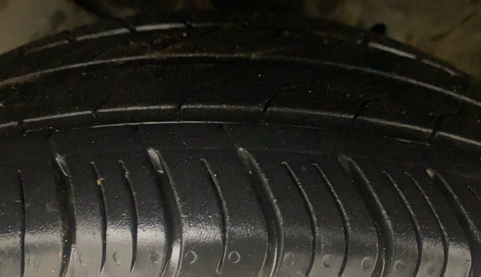 2022 Honda Amaze 1.2L I-VTEC VX CVT, Petrol, Automatic, 7,147 km, Left Front Tyre Tread