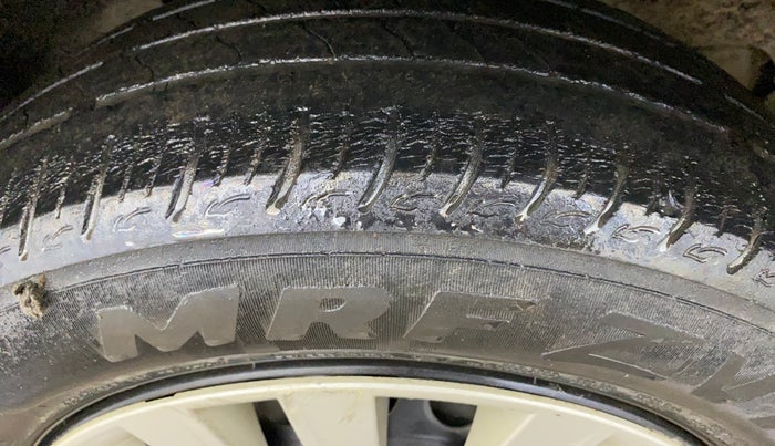 2020 Maruti Baleno DELTA PETROL 1.2, Petrol, Manual, 44,007 km, Right Rear Tyre Tread