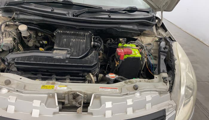 2017 Maruti Swift VXI O, Petrol, Manual, 65,920 km, Engine View - Left