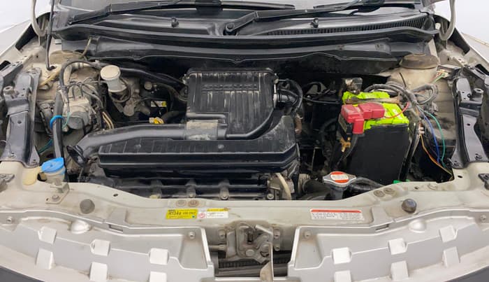 2017 Maruti Swift VXI O, Petrol, Manual, 65,920 km, Engine View