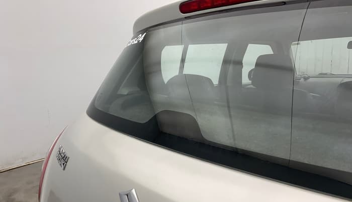 2017 Maruti Swift VXI O, Petrol, Manual, 65,920 km, Rear Wiper