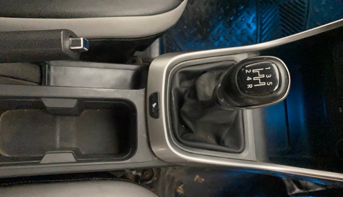 2021 Tata ALTROZ XZ DIESEL, Diesel, Manual, 98,464 km, Gear Lever