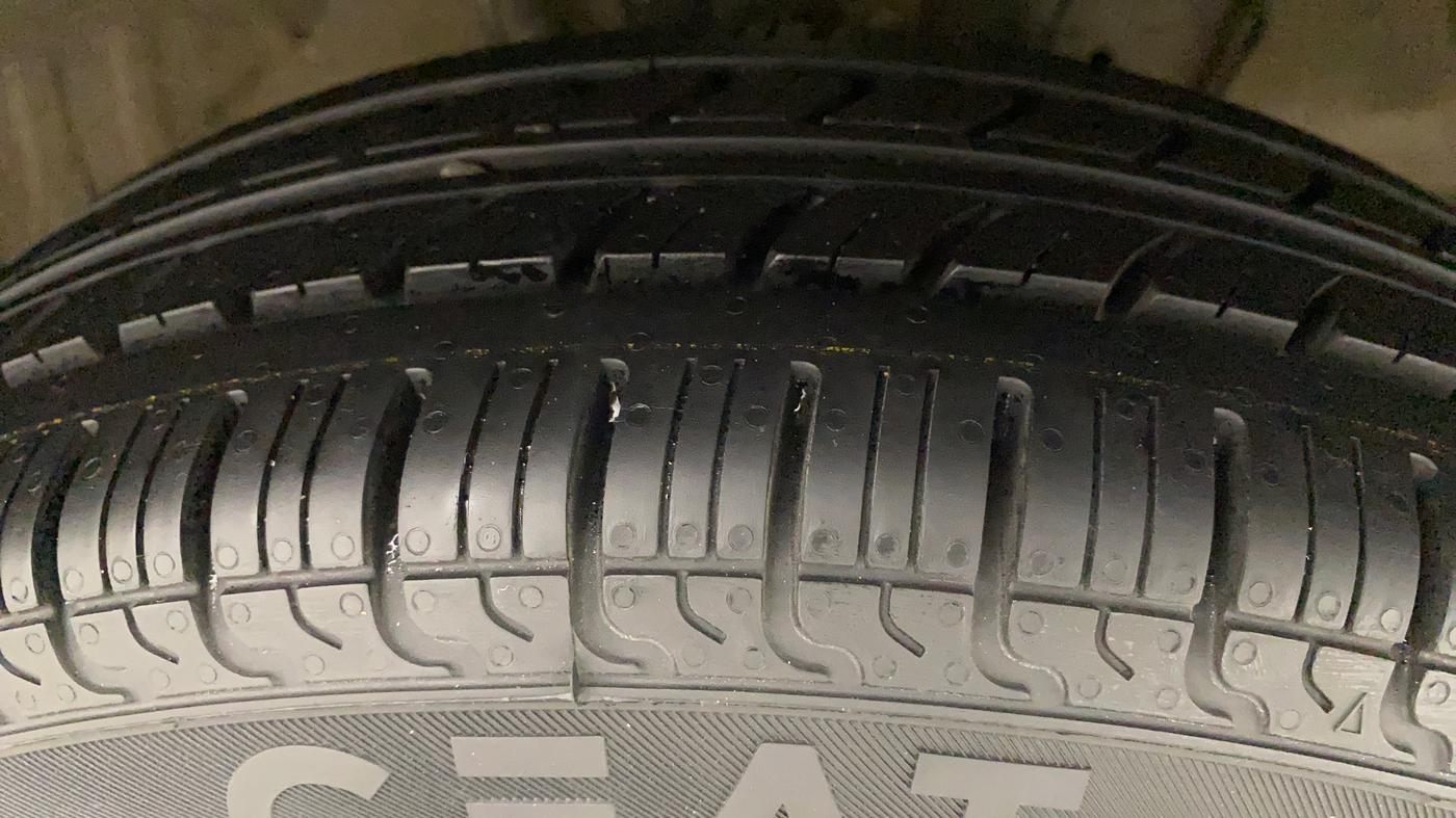 2019 Hyundai NEW SANTRO MAGNA, Petrol, Manual, 60,044 km, Right Front Tyre Tread