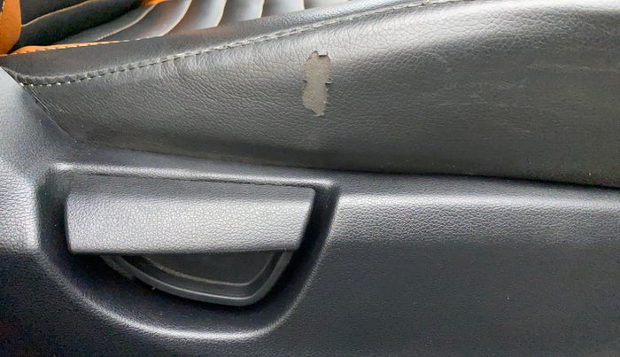 2019 Hyundai NEW SANTRO MAGNA, Petrol, Manual, 60,044 km, Driver Side Adjustment Panel