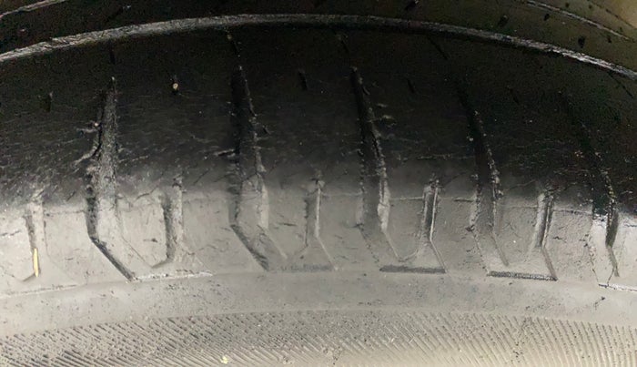 2018 Honda City 1.5L I-VTEC ZX CVT, Petrol, Automatic, 74,423 km, Right Rear Tyre Tread