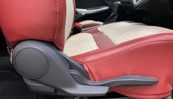 2018 Maruti Baleno ZETA PETROL 1.2, Petrol, Manual, 65,481 km, Driver Side Adjustment Panel