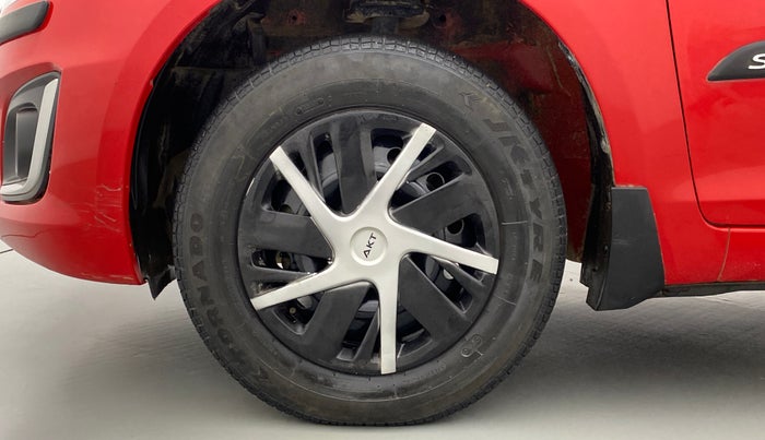 2017 Maruti Swift VXI OPT, Petrol, Manual, 29,154 km, Left Front Wheel