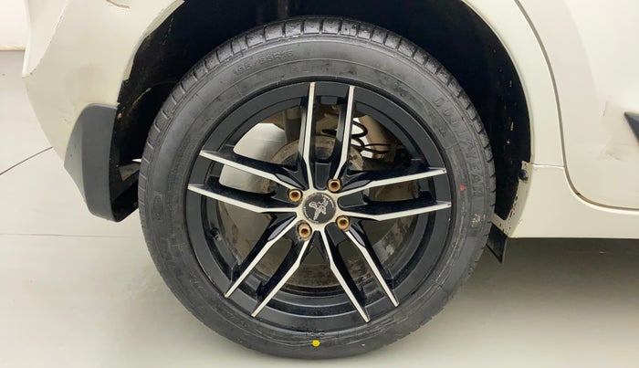 2016 Maruti Baleno ZETA PETROL 1.2, Petrol, Manual, 52,059 km, Right Rear Wheel