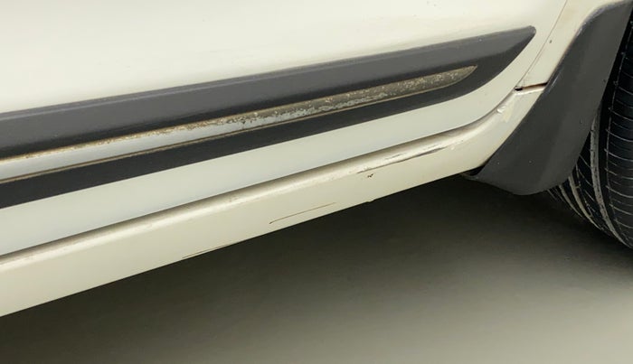 2016 Maruti Baleno ZETA PETROL 1.2, Petrol, Manual, 52,059 km, Right running board - Minor scratches