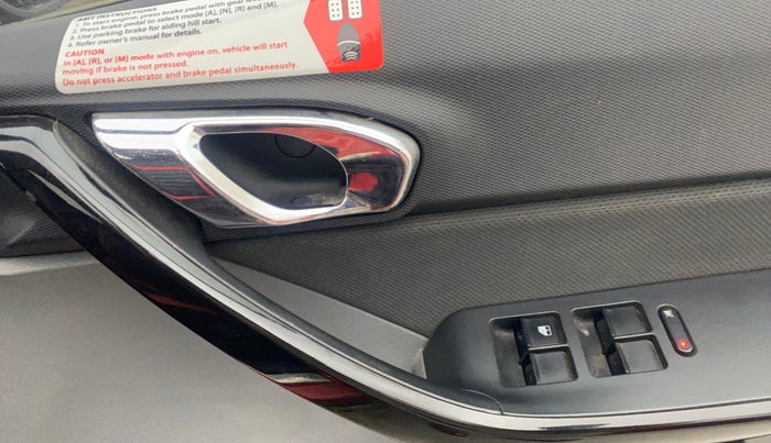 2018 Tata TIGOR XZA PETROL, Petrol, Automatic, 43,225 km, Driver Side Door Panels Control