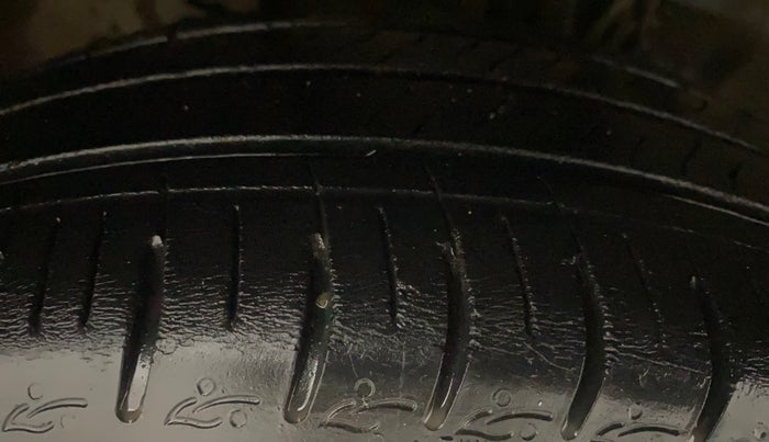 2018 Tata TIGOR XZA PETROL, Petrol, Automatic, 43,225 km, Right Front Tyre Tread