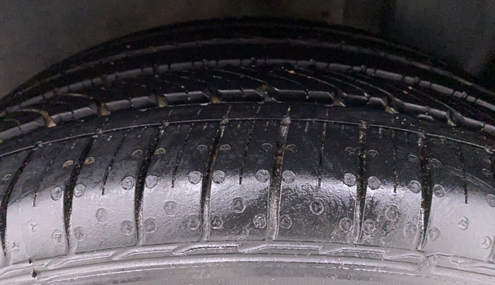2021 Volkswagen Polo HIGHLINE PLUS 1.0 TSI AT, Petrol, Automatic, 6,018 km, Left Rear Tyre Tread