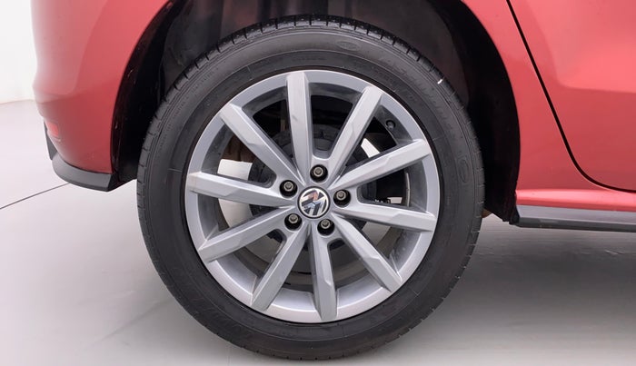 2021 Volkswagen Polo HIGHLINE PLUS 1.0 TSI AT, Petrol, Automatic, 6,018 km, Right Rear Wheel