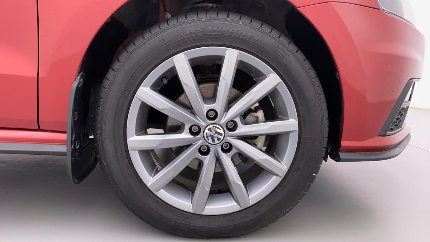 2021 Volkswagen Polo HIGHLINE PLUS 1.0 TSI AT, Petrol, Automatic, 6,018 km, Right Front Wheel