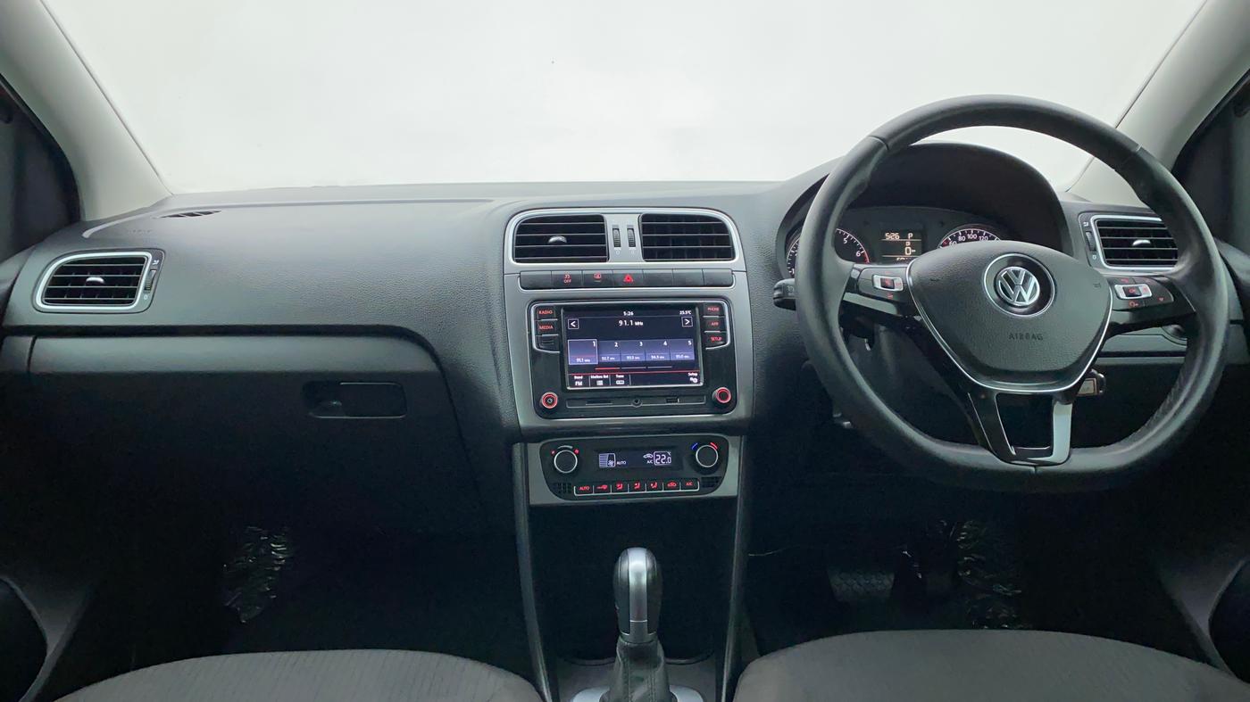 2021 Volkswagen Polo HIGHLINE PLUS 1.0 TSI AT, Petrol, Automatic, 6,018 km, Dashboard
