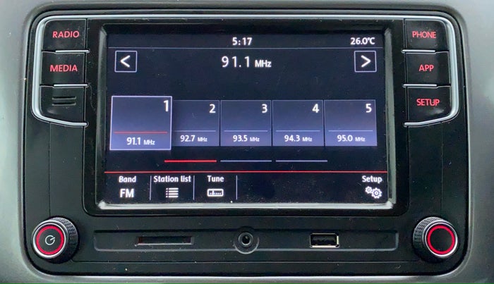 2021 Volkswagen Polo HIGHLINE PLUS 1.0 TSI AT, Petrol, Automatic, 6,018 km, Infotainment System