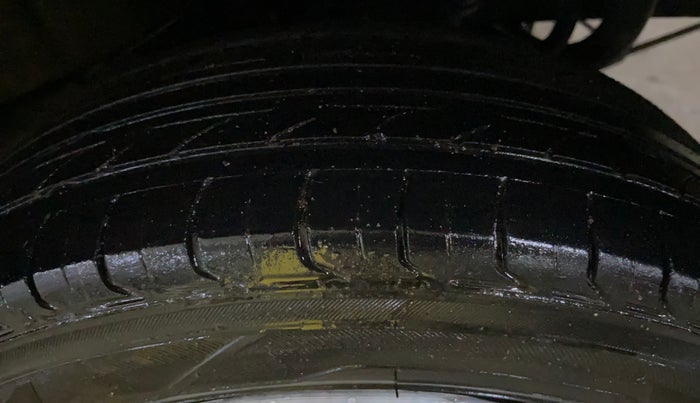 2018 Datsun Go Plus T, Petrol, Manual, 63,583 km, Left Rear Tyre Tread